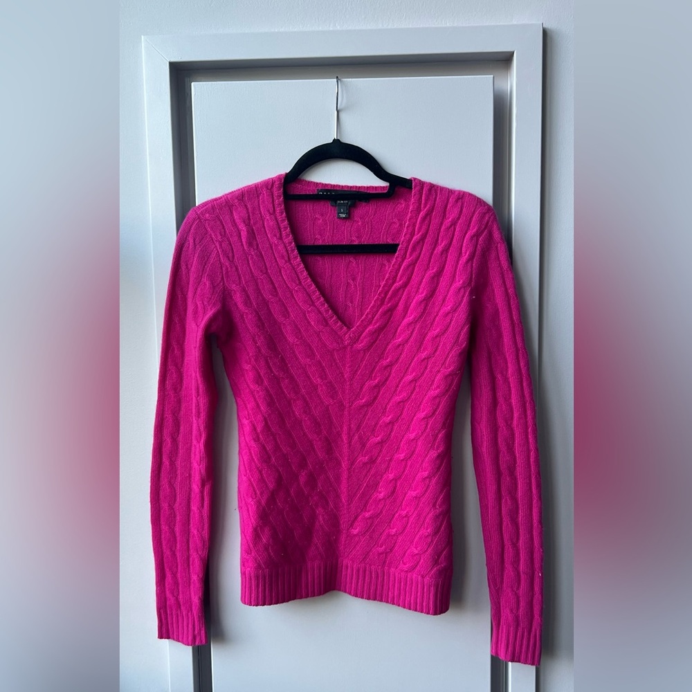 Ralph Lauren Black Label Cable Knit V Neck Cashmere Sweater